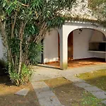 Апартаменти Your Garden Heaven In The Heart Of Lido Dei Pini Бібіоне