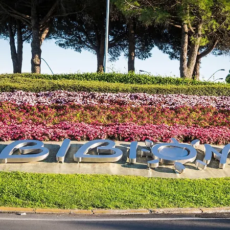 Your Garden Heaven In The Heart Of Lido Dei Pini