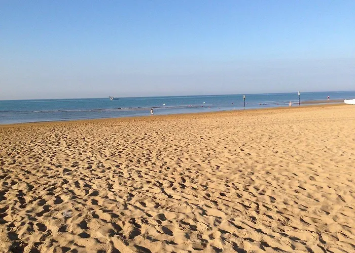 Your Garden Heaven In The Heart Of Lido Dei Pini Appartamento Bibione